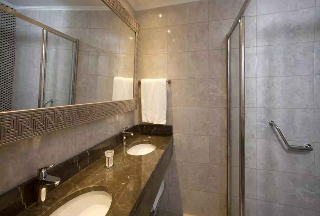 hotel oz side premium antalya_shabavizparvaz_10.jpg